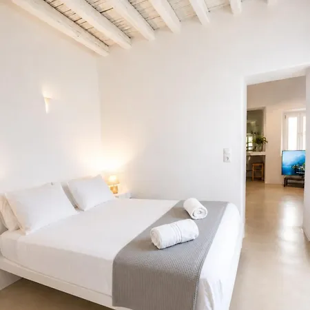 Daire Cycladic Hideaway *